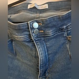 Levi’s high rise super skinny jeans